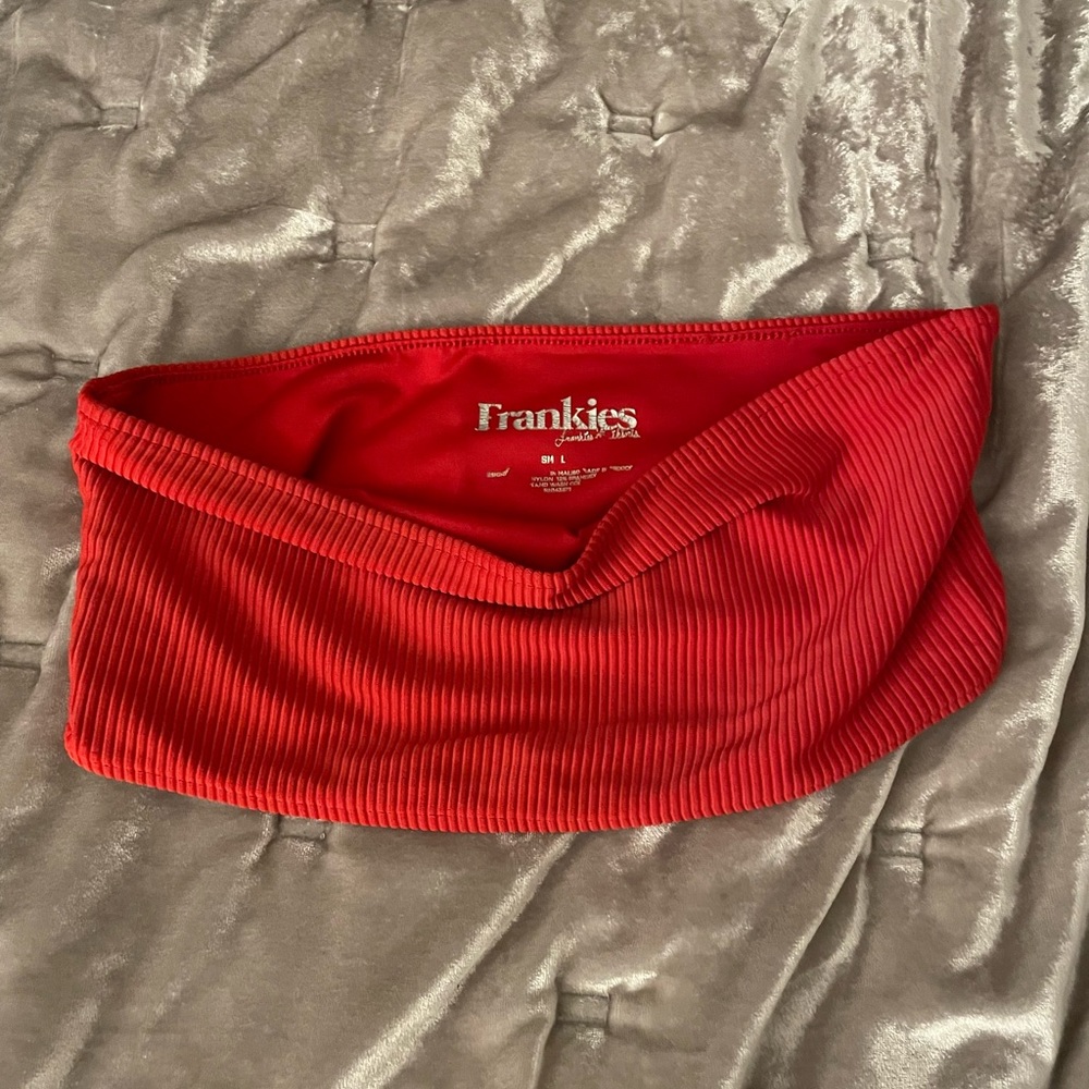 Frankie’s Bikini Bandeau
